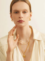 Gold jewellery