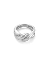 Chunky ring