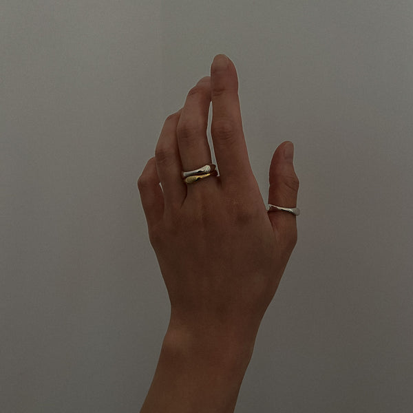 SYMMETRY STACKABLE WAVE RING SET (SILVER & GOLD)